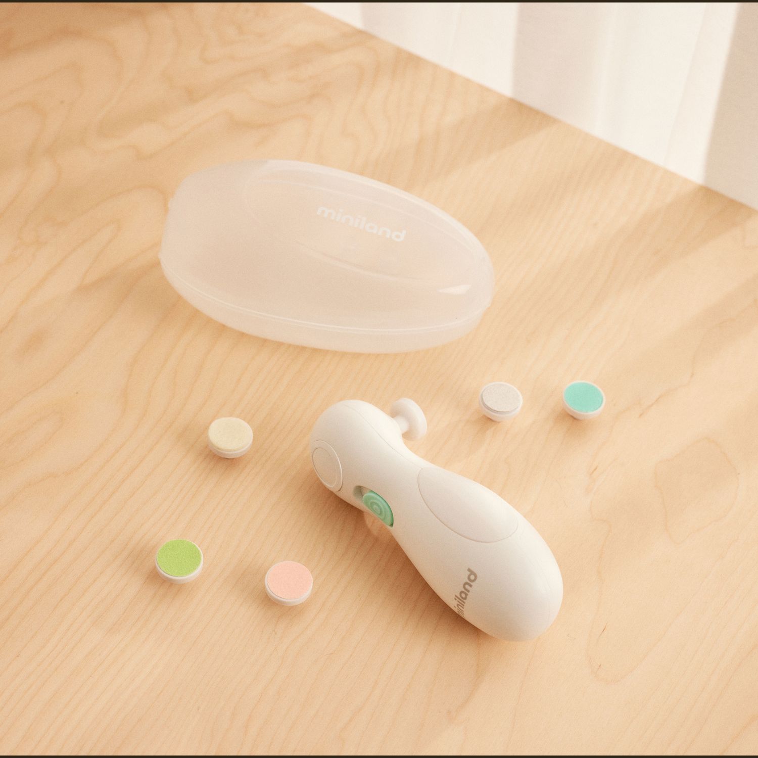 Baby nail trimmer - taglia unghie elettrico - miniland - Miniland