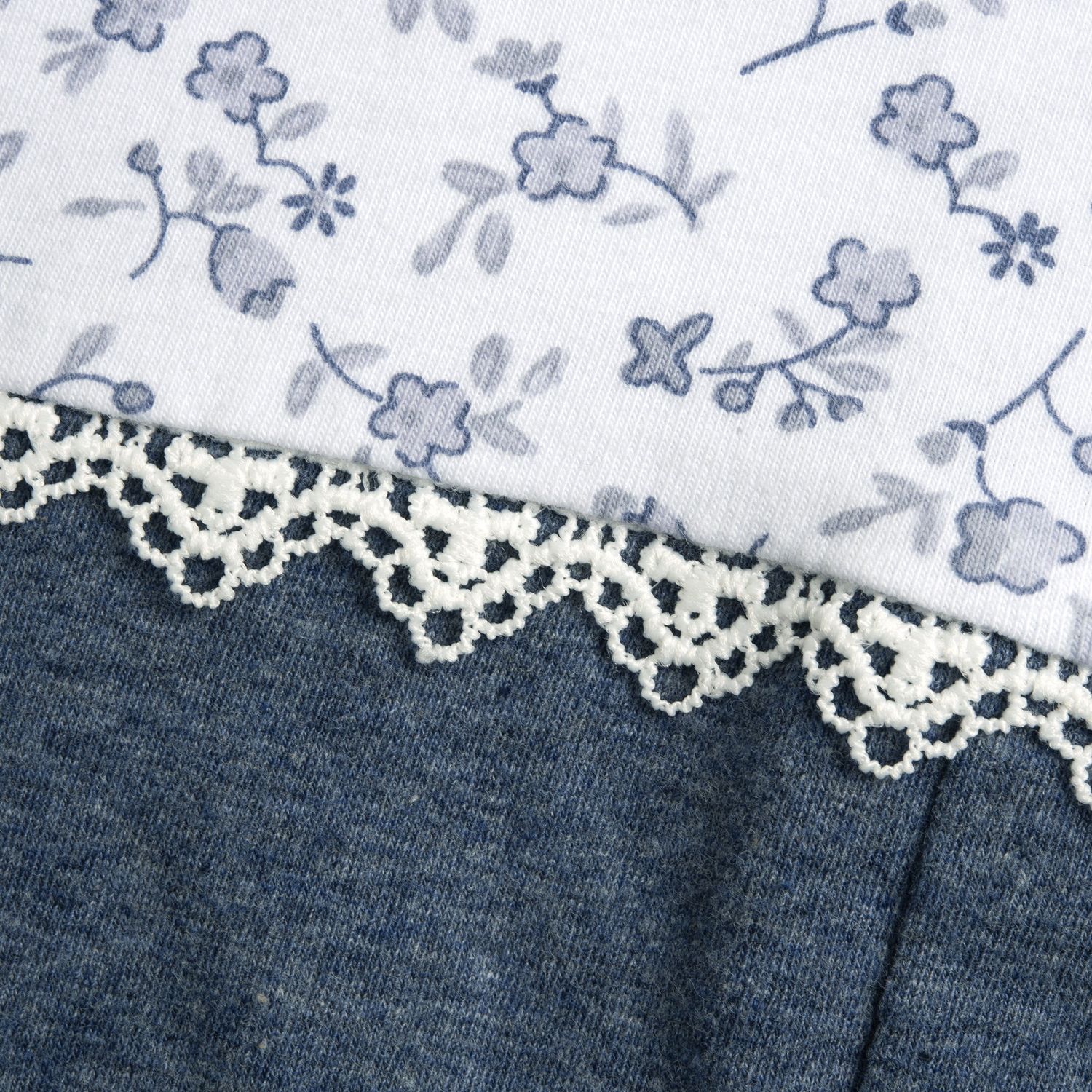 Pagliaccetto elegante, in cotone, apertura sulla schiena e a patello - Chicco