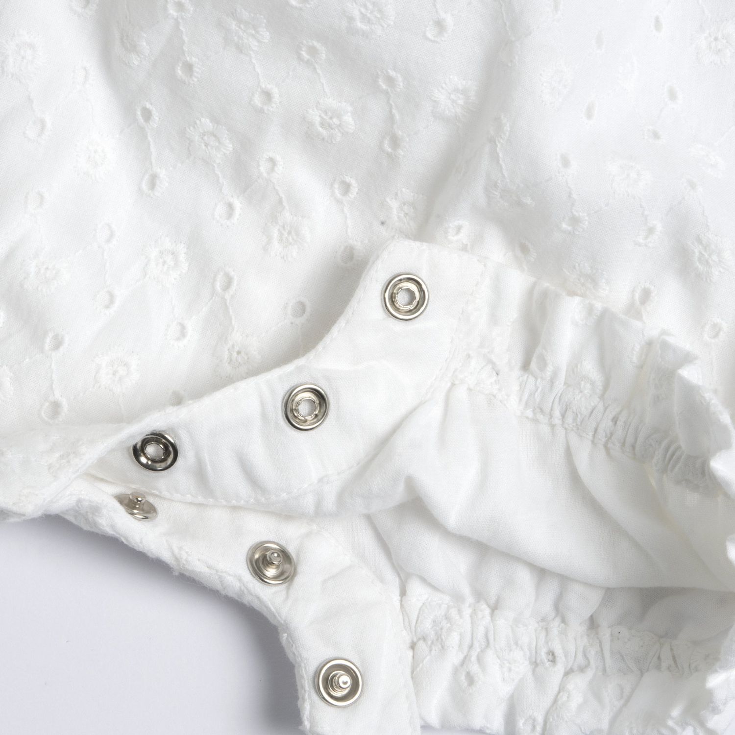 Pagliaccetto, apertura sulla schiena e a patello - Chicco