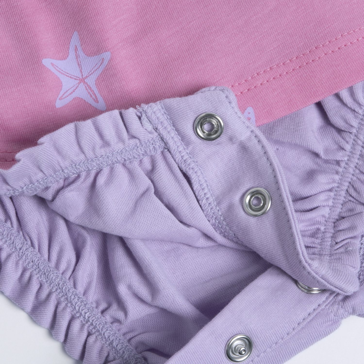 Pagliaccetto, apertura sulla schiena e a patello - Chicco