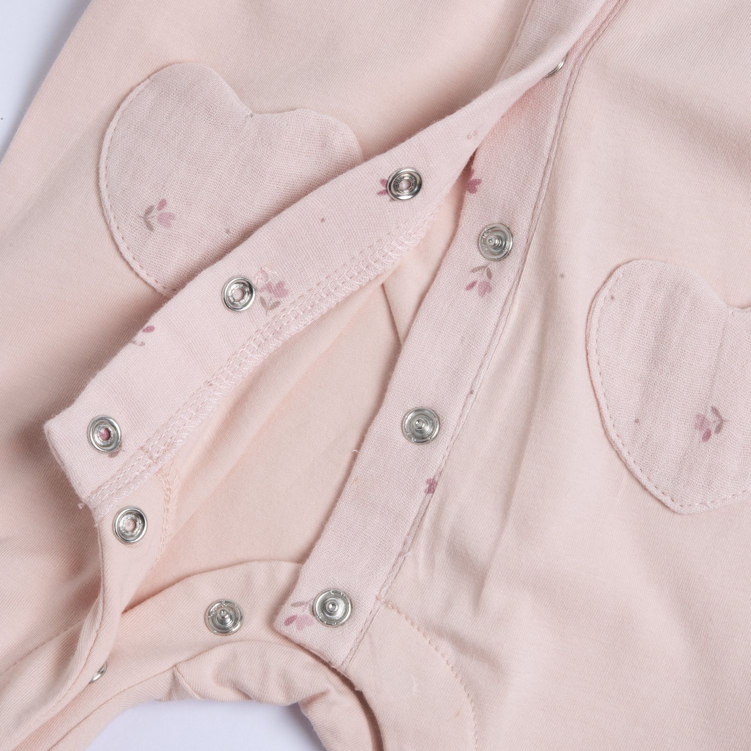 Tutina in cotone, ideale per primavera e autunno, con apertura frontale ed entrogamba - Chicco