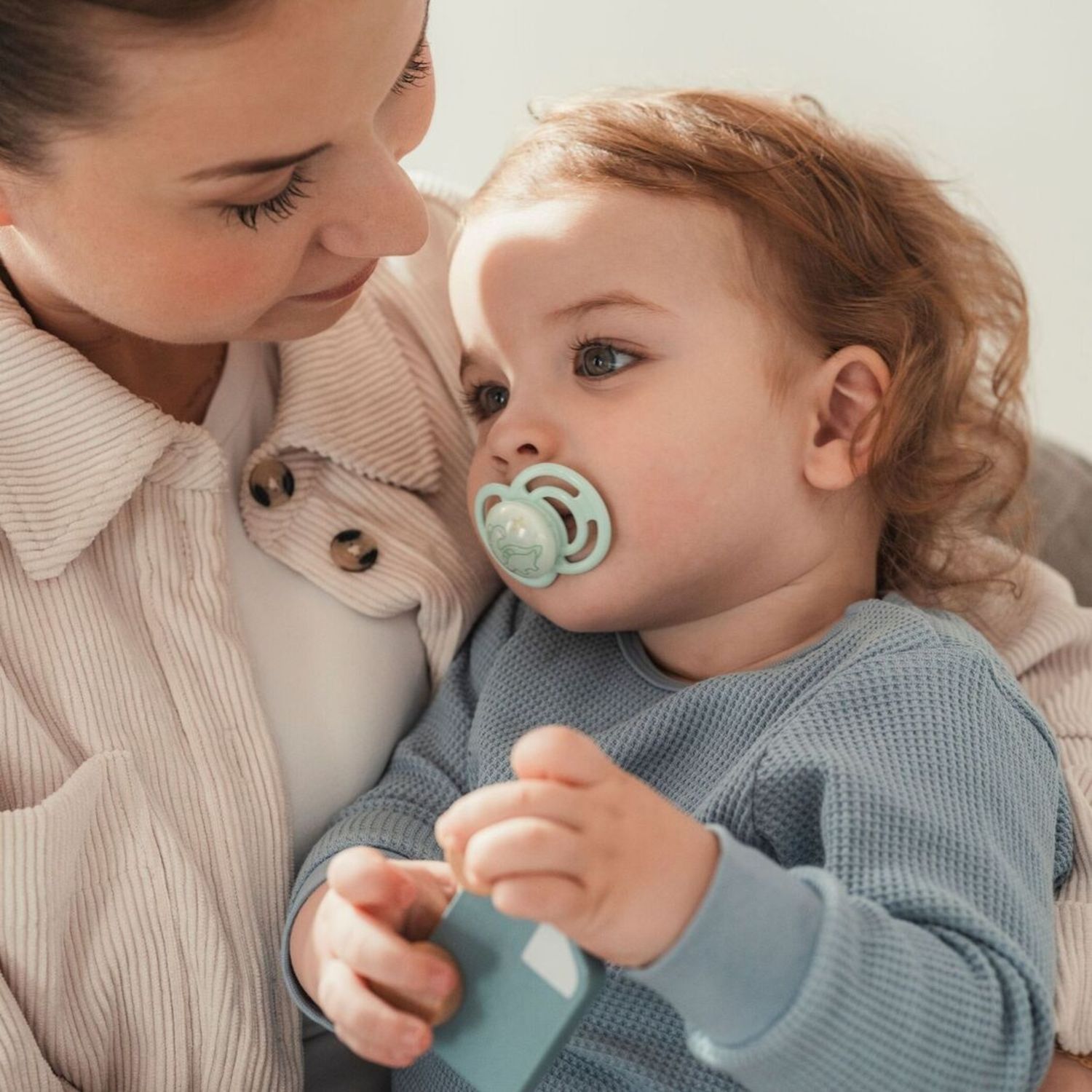Succhietto perfect confezione doppia 2-6 mesi con porta ciuccio - verde - mam - Mam