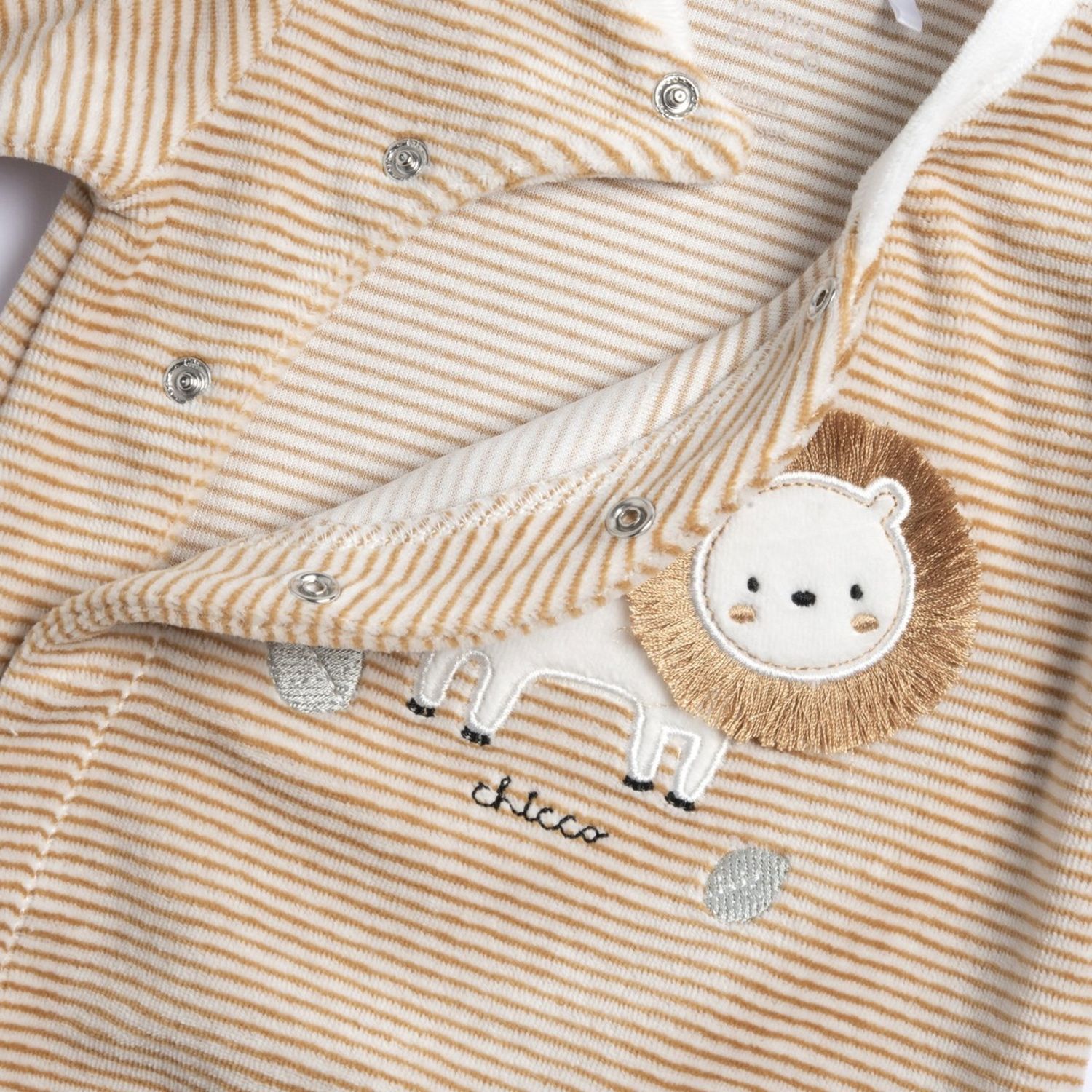 Tutina aperta davanti con leoncino centrale - chicco - Chicco