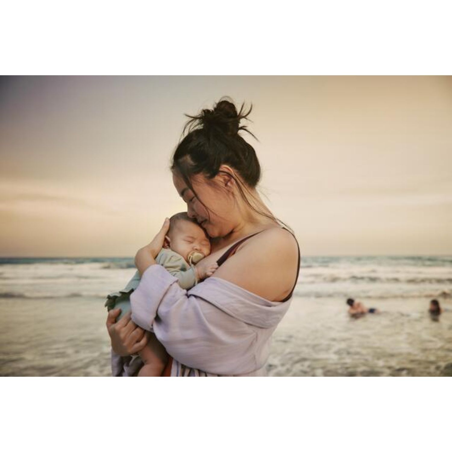 Succhietti ultra air day&night 0-6m pastello giallo e verde con luna, a base vegetale - set da 2 ciucci - philips avent - Avent