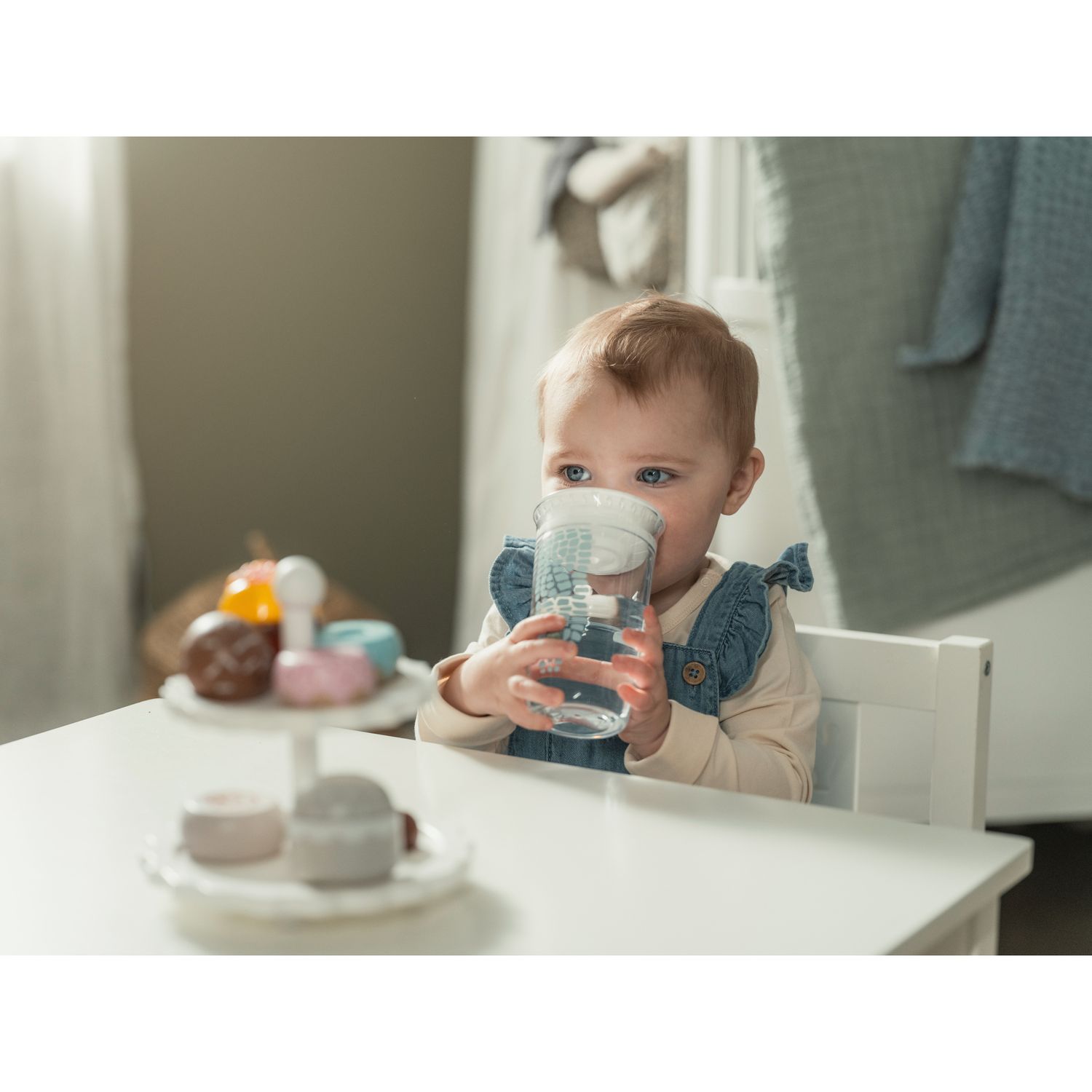 Mam easy to drink cup 360° (290 ml), tazza bambini 8m+ con valvola 360° a prova di perdita, neutro - Mam
